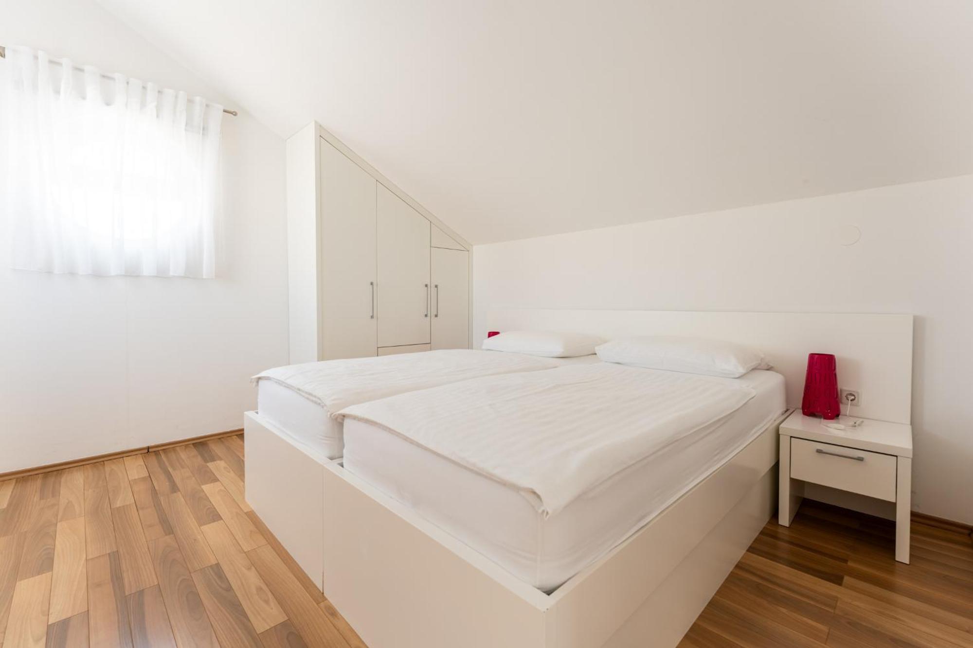 Apartments Barbati Novalja Eksteriør billede